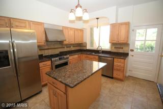 3911 Fessenden St, Washington DC  20016-4213 exterior