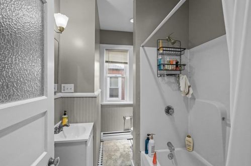 544 Hope St, Providence RI 02906-2660 exterior