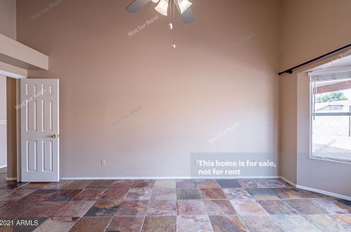 15026 46 Pl, Phoenix AZ 85042-5308 exterior