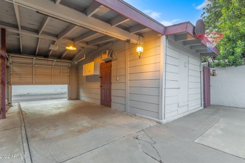 2214 7th Ave, Phoenix AZ 85007-1503 exterior