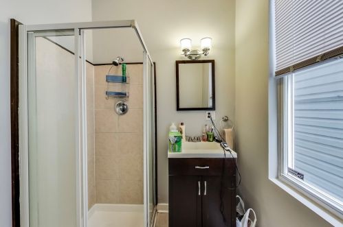 1730 Talman Ave, Chicago IL 60659-4910 exterior