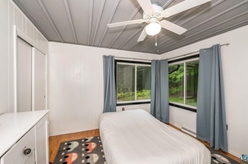 5953 Arnold Rd, Duluth MN 55803-9372 exterior