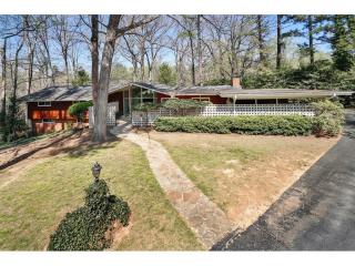 3253 Rilman Dr, Atlanta, GA 30327-2224