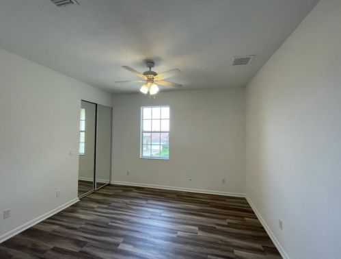 2213 Newport Is Blvd, Fort Pierce FL 34953-4378 exterior