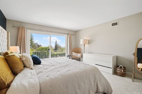 608 Dorothy Ln, Fullerton CA 92831-2704 exterior