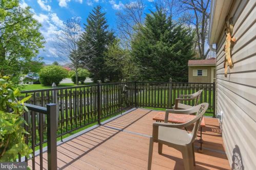 181 Primrose Ln, Hanover PA 17331-5211 exterior