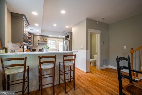 329 Clifford Ave, Alexandria VA 22305-2709 exterior