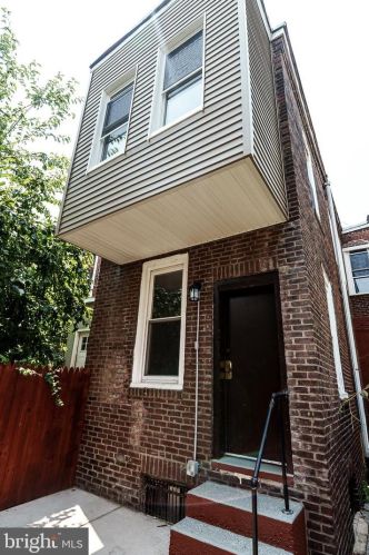 875 49 St, Philadelphia PA 19143-4443 exterior