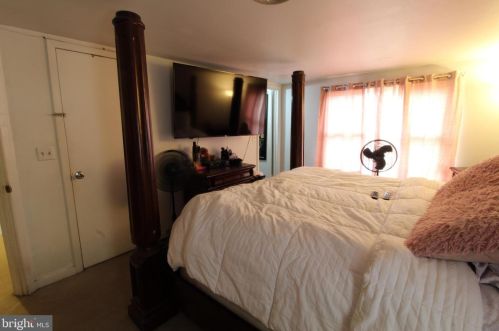 102 Reed Ave, Trenton NJ 08610-6306 exterior