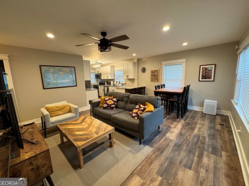 268 Maple St, Atlanta GA  30354-1206 exterior