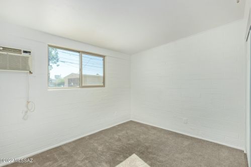 4550 25th St, Tucson AZ  85711-5719 exterior