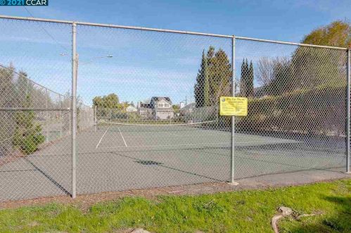 2624 Trafalgar Ct, Concord CA 94520-1125 exterior