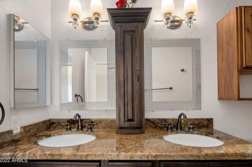 18412 44th Pl, Phoenix AZ 85050-6946 exterior