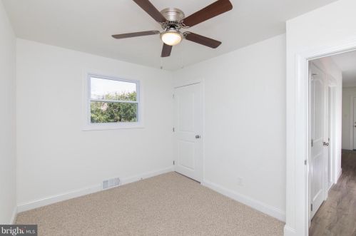 217 Church St, Blenheim NJ 08012-3907 exterior