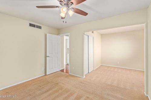 2328 Altadena Ave, Phoenix AZ 85029-3402 exterior