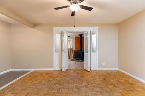 5811 Eureka Dr, Austin TX  78745-2924 exterior