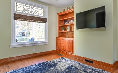 323 Frst Ave, Pittsburgh PA 15202-3201 exterior