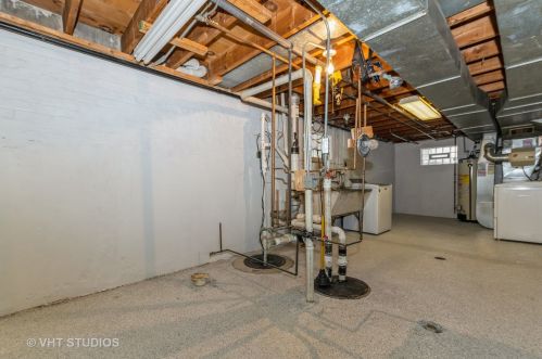 5146 Nordica Ave, Chicago IL 60638-1017 exterior