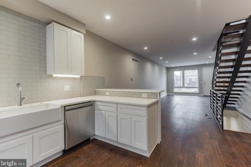 1508 Colorado St, Philadelphia PA 19145-2911 exterior