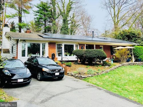 1920 Kimberly Rd, Silver Spring, MD 20903-1219