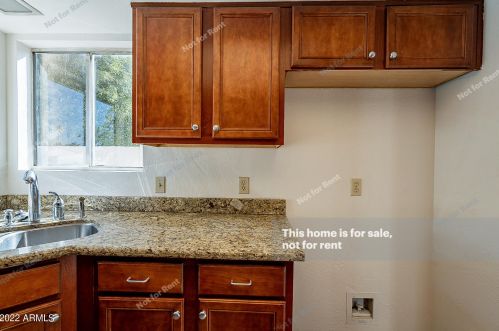 1393 Tamarisk Dr, Chandler AZ  85224-8502 exterior