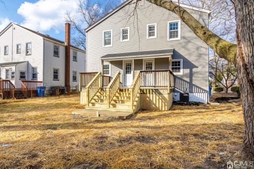 129 Amboy Ave, Metuchen NJ  08840-2552 exterior