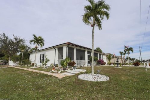 25324 Alicante Dr, Punta Gorda FL 33955-4160 exterior