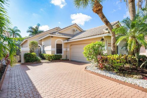 17370 Via Capri, Boca Raton FL 33496-2427 exterior