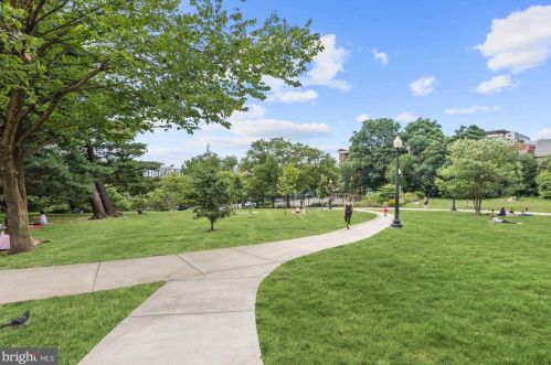 1848 Biltmore St, Washington DC  20009-1904 exterior