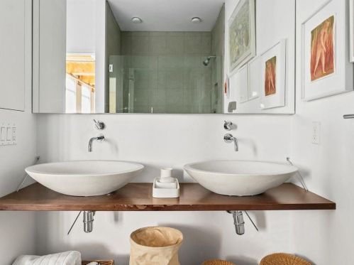 14 Imperial Pl, Providence RI  02903-4638 exterior