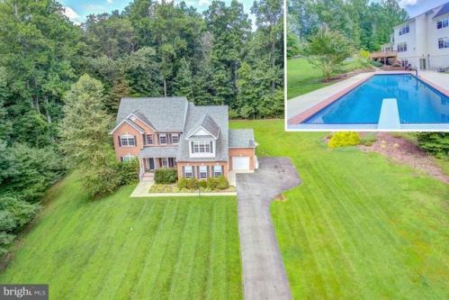 3216 Cambridge Dr, Huntingtown, MD 20639-2921