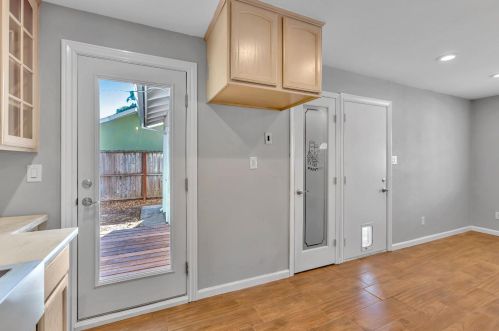 1323 School St, Folsom CA  95630-3335 exterior