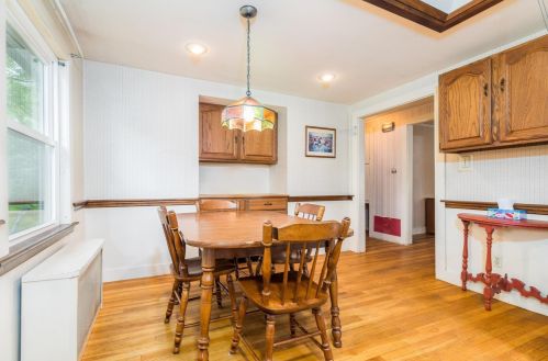 374 Washington St, Dover NH 03820-3635 exterior