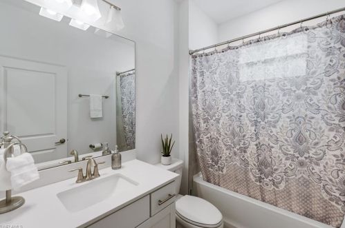 1814 Lema Ct, Naples FL 34120-0514 exterior