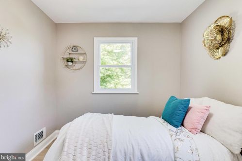 514 45th St, Washington DC  20019-4755 exterior