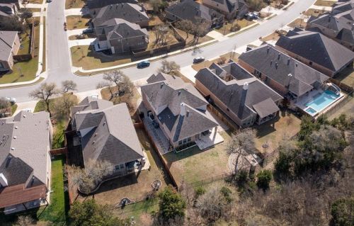 829 Catalina Ln, Austin TX 78737-4715 exterior