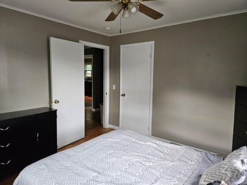 267 Mechanic St, Killingly CT 06239-1955 exterior