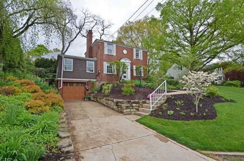 114 Oak Hill Rd, Pittsburgh PA  15238-3016 exterior