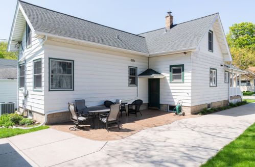 6617 Powell Pl, Milwaukee WI 53213-2980 exterior