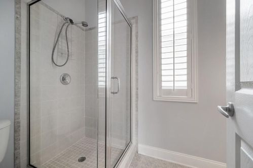 406 Oregon Ave, Tampa FL 33607-2803 exterior