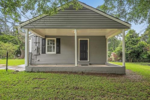 1276 Dogwood Ln, Atlanta, GA 30349-6438