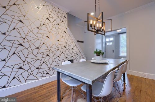 564 Plum St, Lancaster PA 17602-2349 exterior