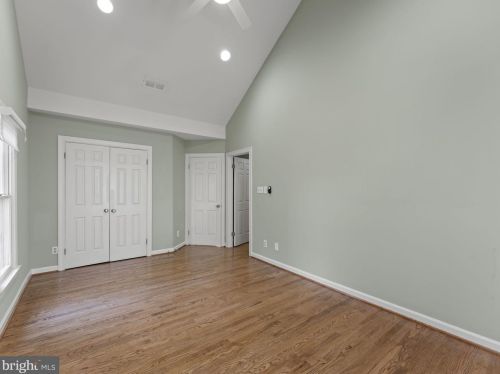 207 Glendale Ave, Alexandria VA 22301-2452 exterior