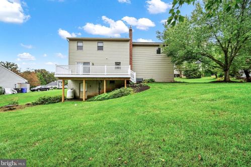 1739 Conard Rd, Lancaster PA 17602-1302 exterior