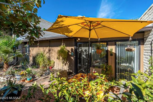 5701 Glenn St, Tucson AZ  85712-5232 exterior