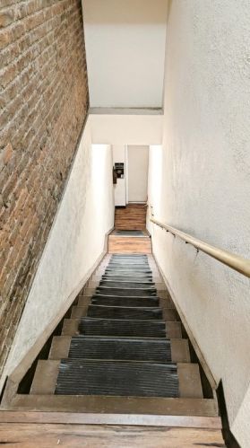 1302 Carson St, Pittsburgh PA 15203-1510 exterior