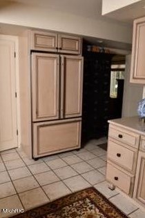 410 Cir Dr, Meskegon MI 49445-2714 exterior