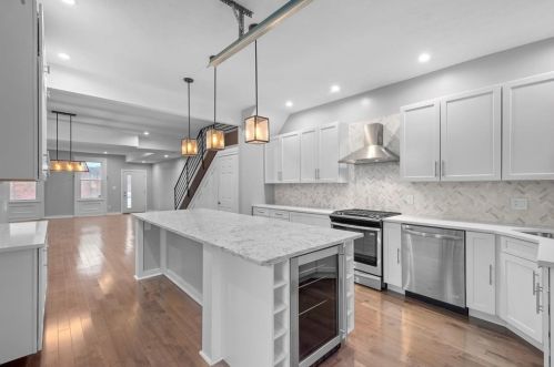 86 44 St, Pittsburgh PA 15201-1711 exterior