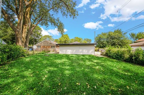 1941 97th St, Chicago IL  60617-4718 exterior