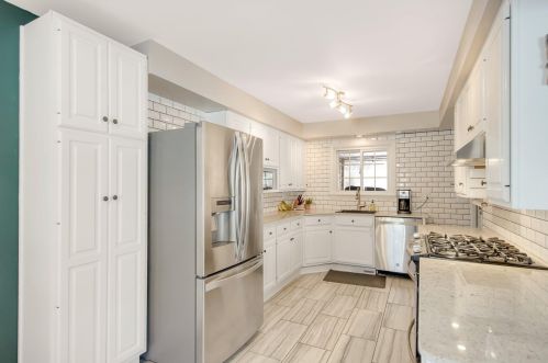 5214 County Line, Saint Paul MN 55110-1231 exterior